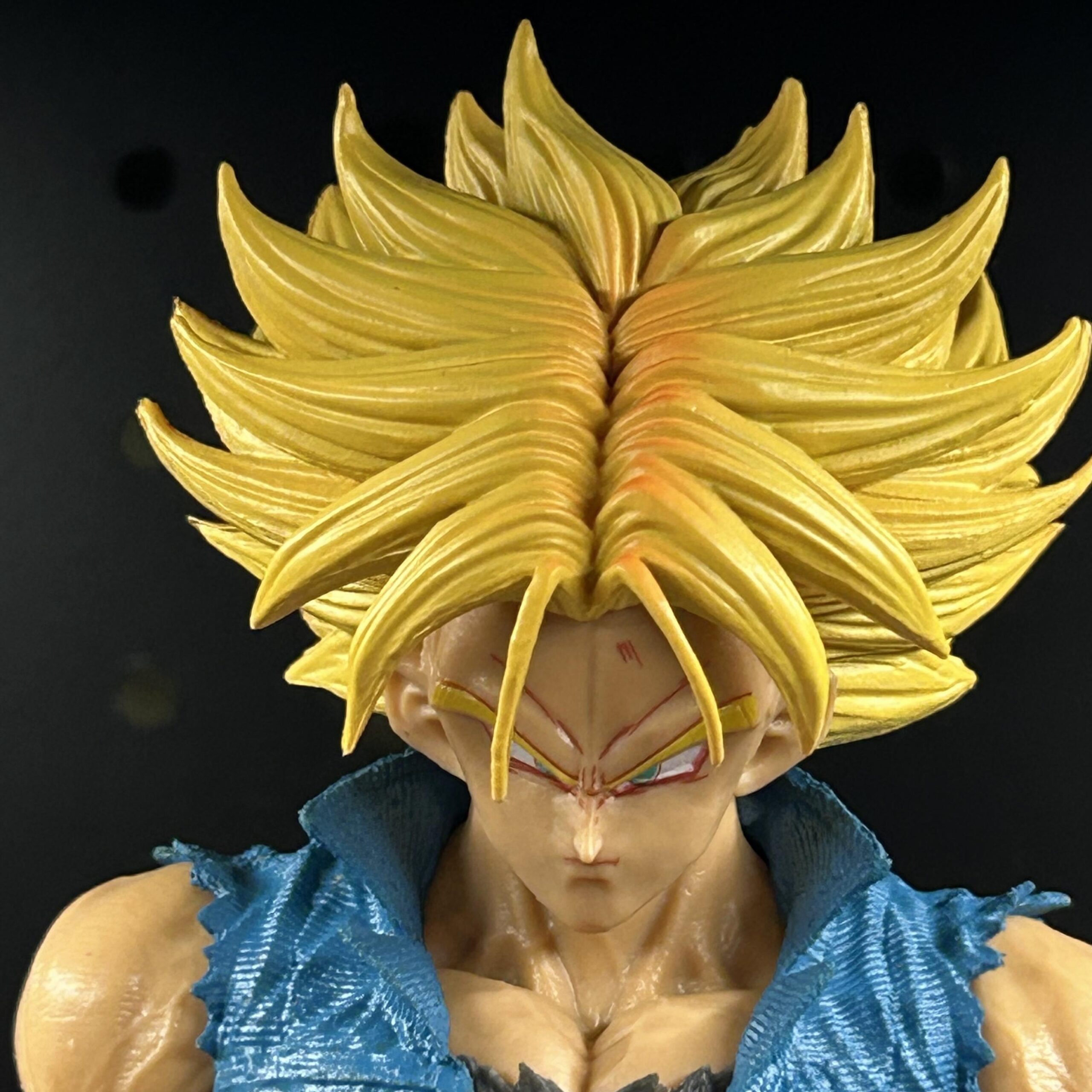 Mô Hình Trunks Chống Kiếm-3